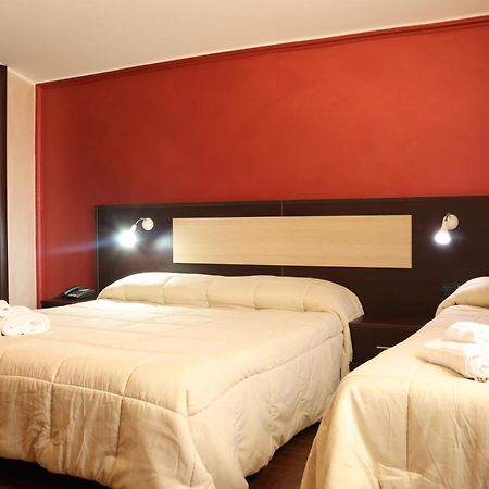 Hotel Paradiso Фалерна Екстер'єр фото