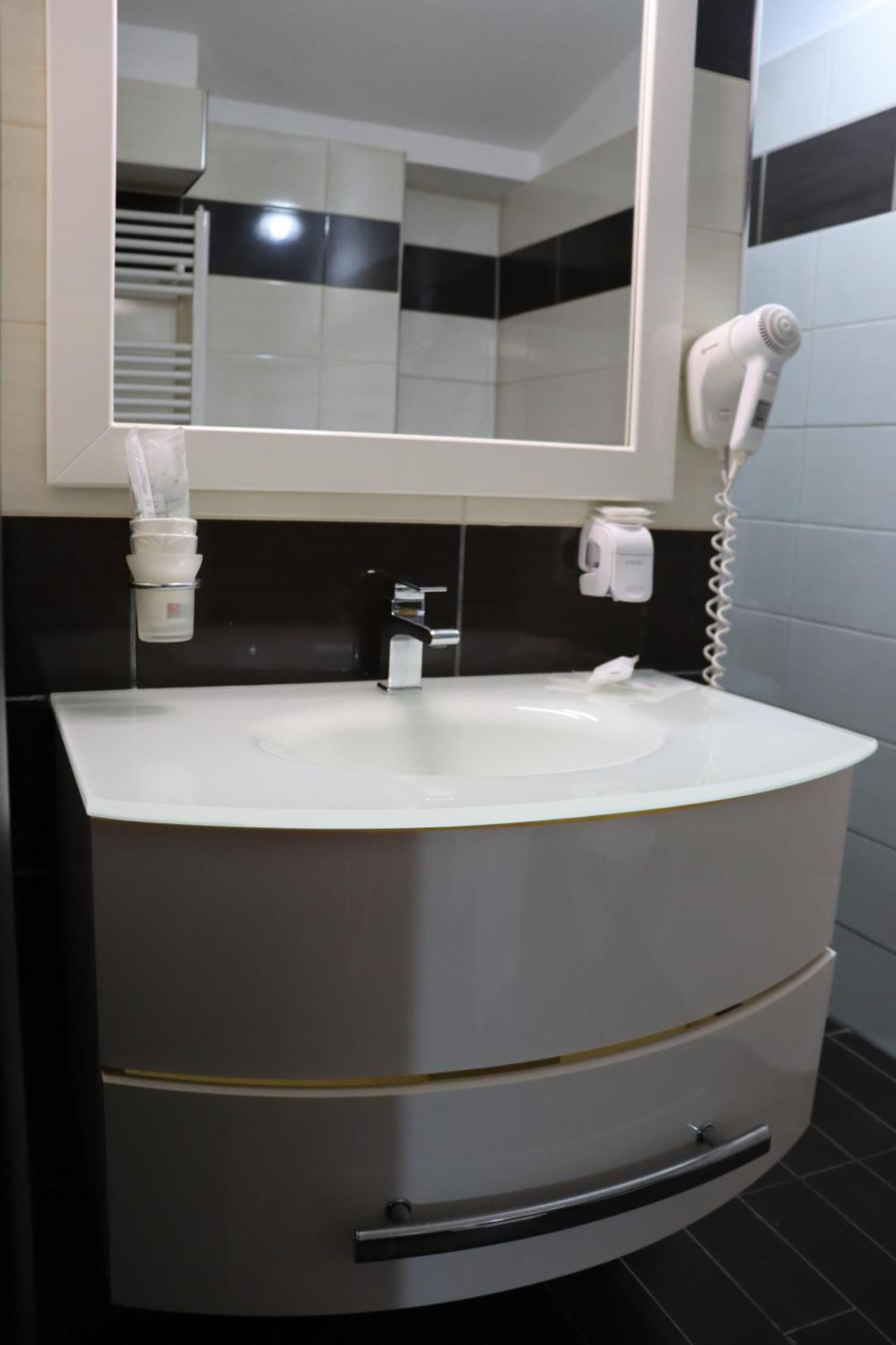 Hotel Paradiso Фалерна Екстер'єр фото